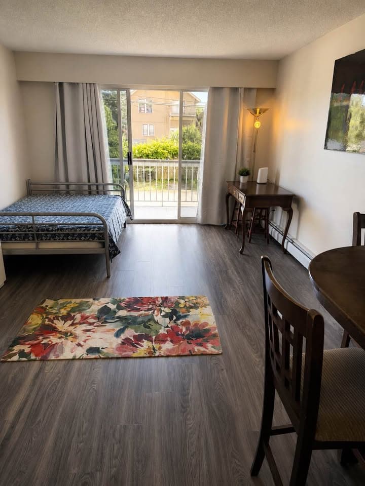 living room south